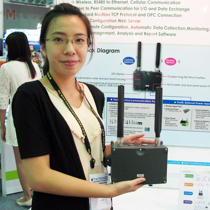 Logger and bridge empower smart water meters