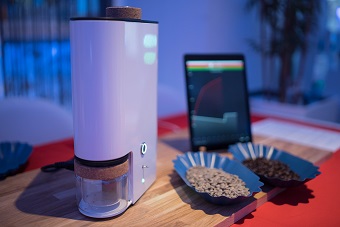 Bluetooth SIG demos tech for coffee-makers, modular smartwatches and lightbulb speakers