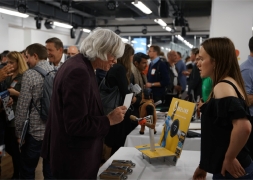 European start-ups show connected products alongside top technology providers at IoT Showcase in London