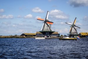 Sensors in the water industry: The next step to IoT cities