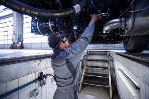 MAN commercial vehicles in Romania drives reduction in vehicle downtime with RealWear